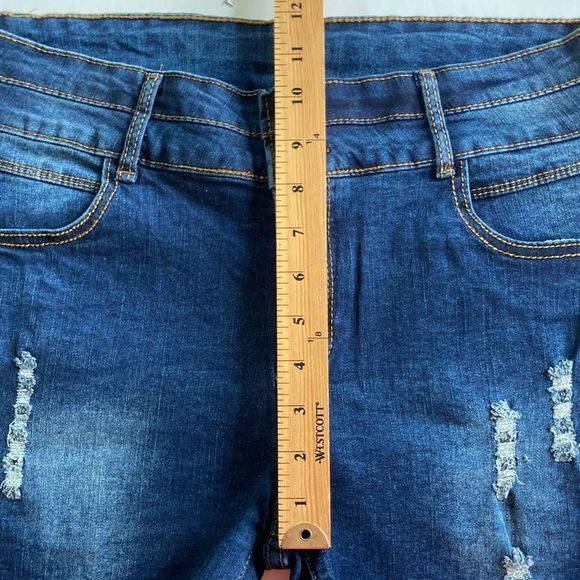 NWT Distressed Deep Blue Cutoff Denim Two Button High Waist Shorts - Picture 13 of 16